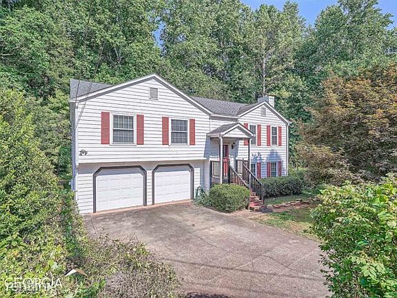 4th image of 803R Braddock Pl