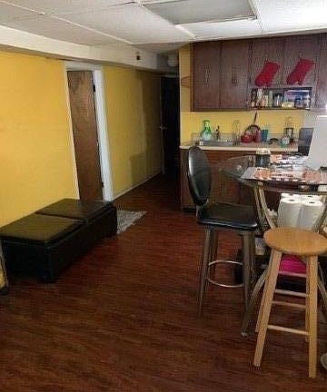 3rd image of 59 Belmont Blvd