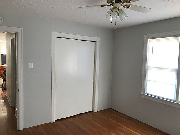 5th image of 2200 Dawn Dr