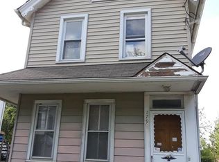 179 7th St, Salem, NJ 08079