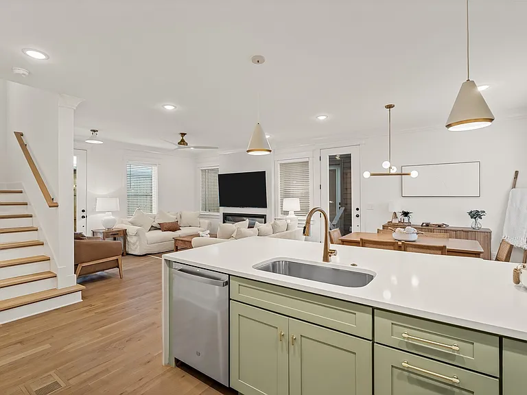 5011 Illinois Ave #B — Photo 4