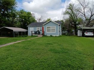811 W State St, Groesbeck, TX 76642