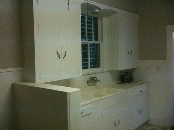 4th image of 3908 Avenue S