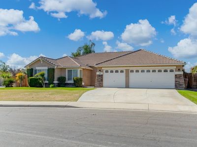 5805 Lone Point Way, Bakersfield, CA, 93311