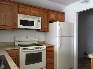 69049 Garden Dr, Richmond, MI 48062