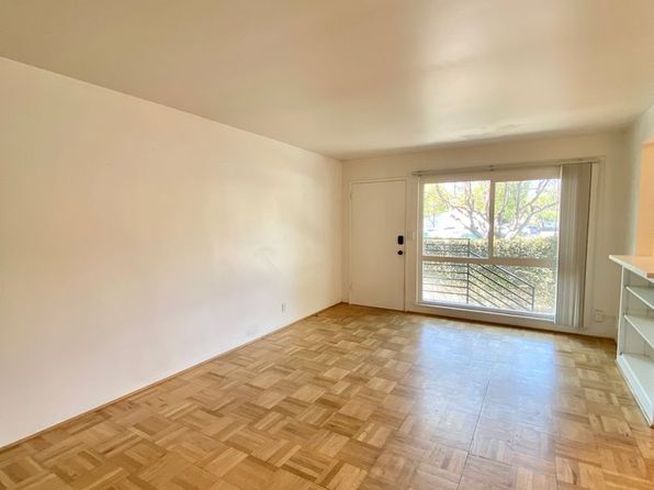 216 N Milpas St APT F