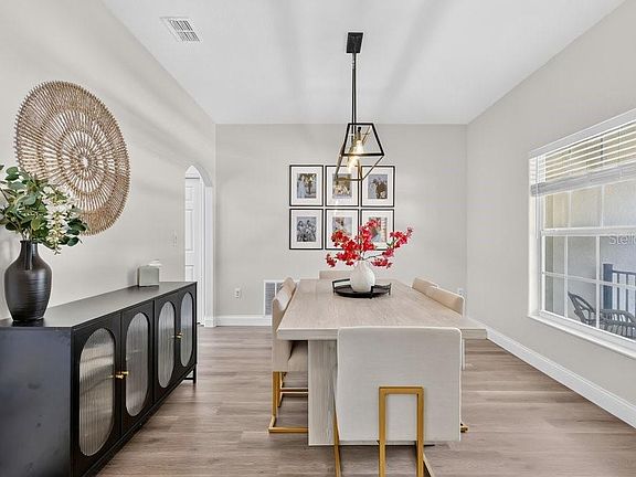 4th image of 4839 CALASANS AVENUE