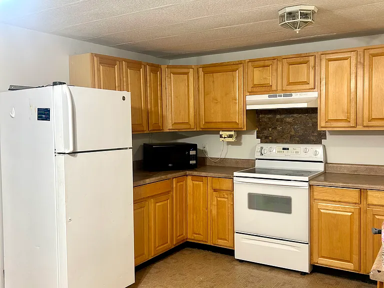 805 N Dysart Rd #26 — Photo 10
