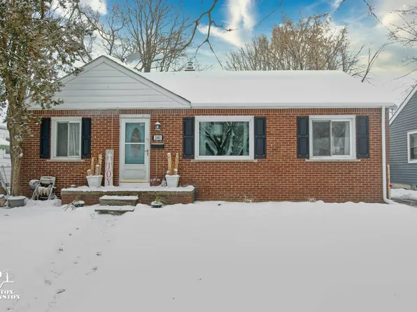 1041 E Robert Ave, Hazel Park, MI 48030