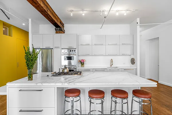 Sold by Compass | media 14