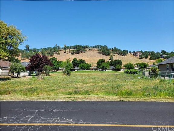 4th image of 18322 Deer Hollow Rd