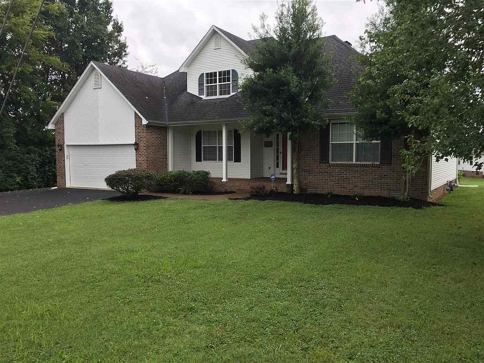 1st image of 210 Moonlite Ave