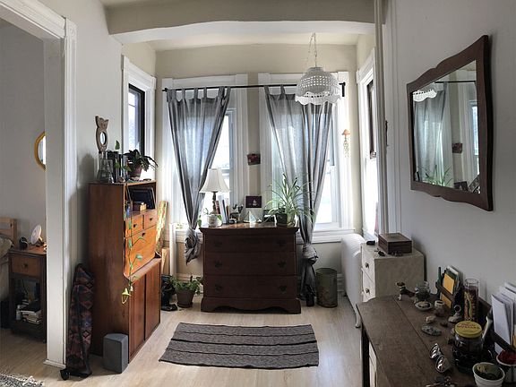 Dressing Room/ Office