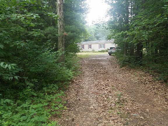 3rd image of 8484 E 80th St