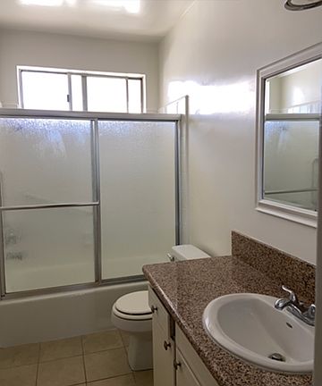 4th image of 1117 9th St APT 208