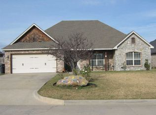 407 Wandering Way, Ardmore, OK 73401