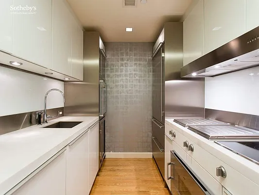 Rented by Sotheby's International Realty | media 21