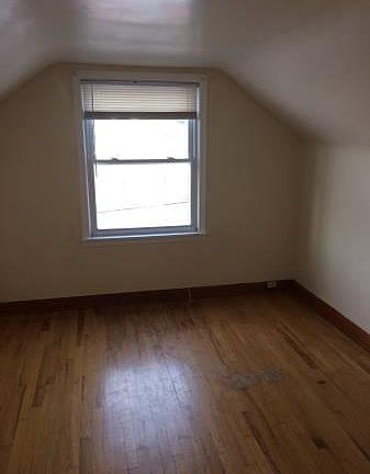 3rd Bedroom (upstairs(