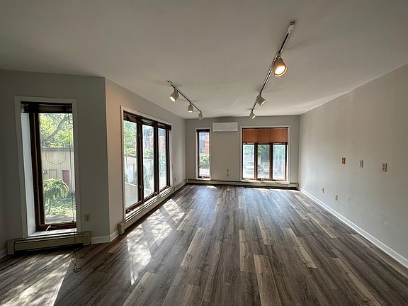 5th image of 3514 S Westnedge Ave #3514