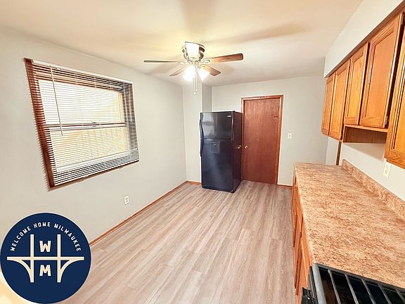 5th image of 2645 S Kinnickinnic Ave Floor 1