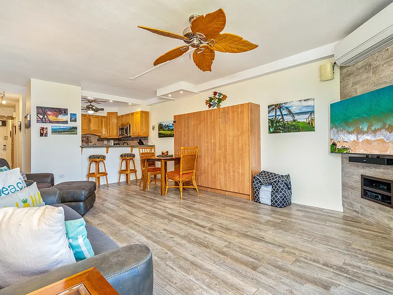 S Kihei Rd — Photo 11