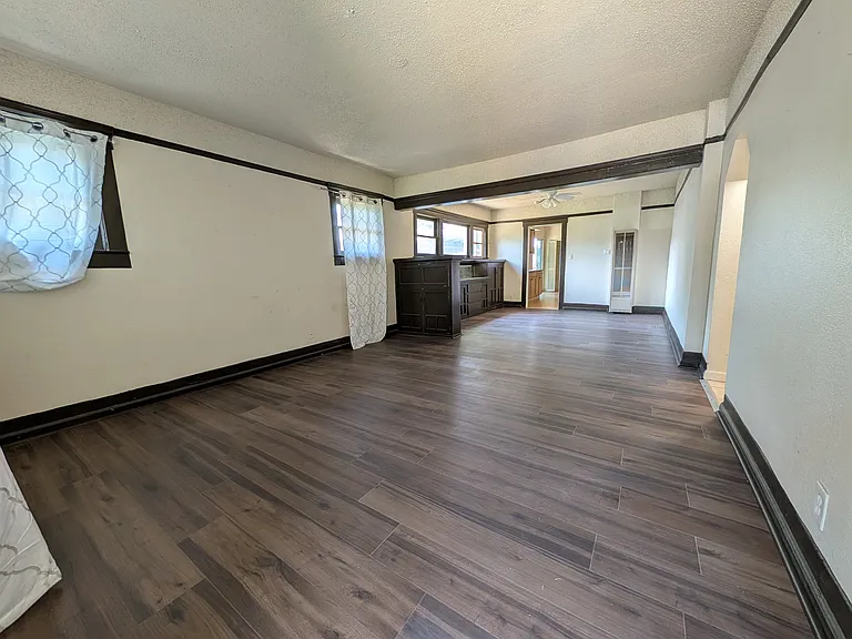 547 N Echo Ave #A — Photo 5