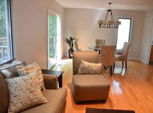 53 Fifer Ln, Lexington, MA 02420