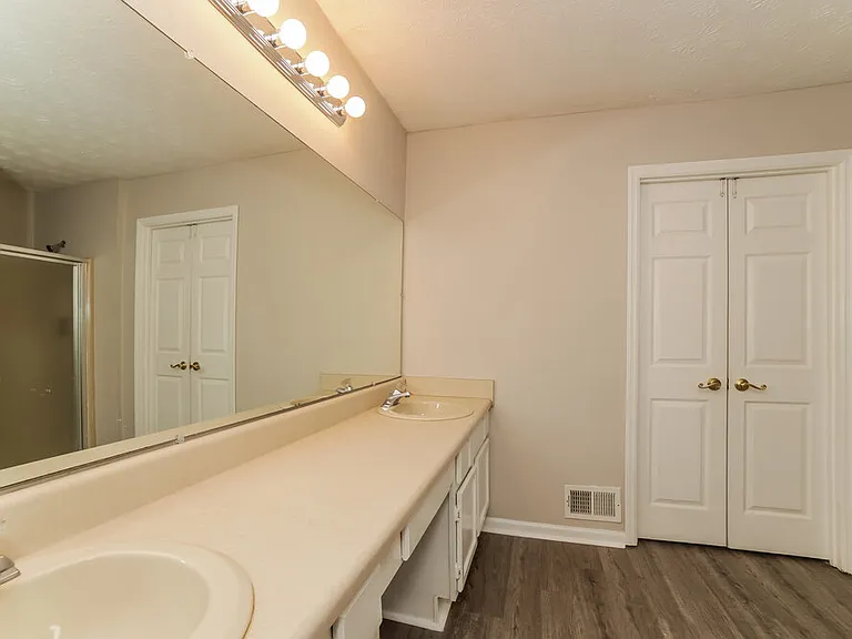 3106 Calumet Cir NW — Photo 15