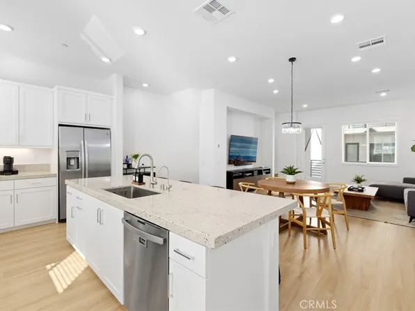 235 Sash, Irvine, CA 92618