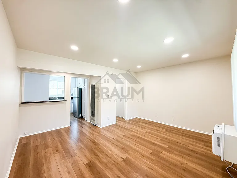 18350 NAPA, LLC — Photo 2