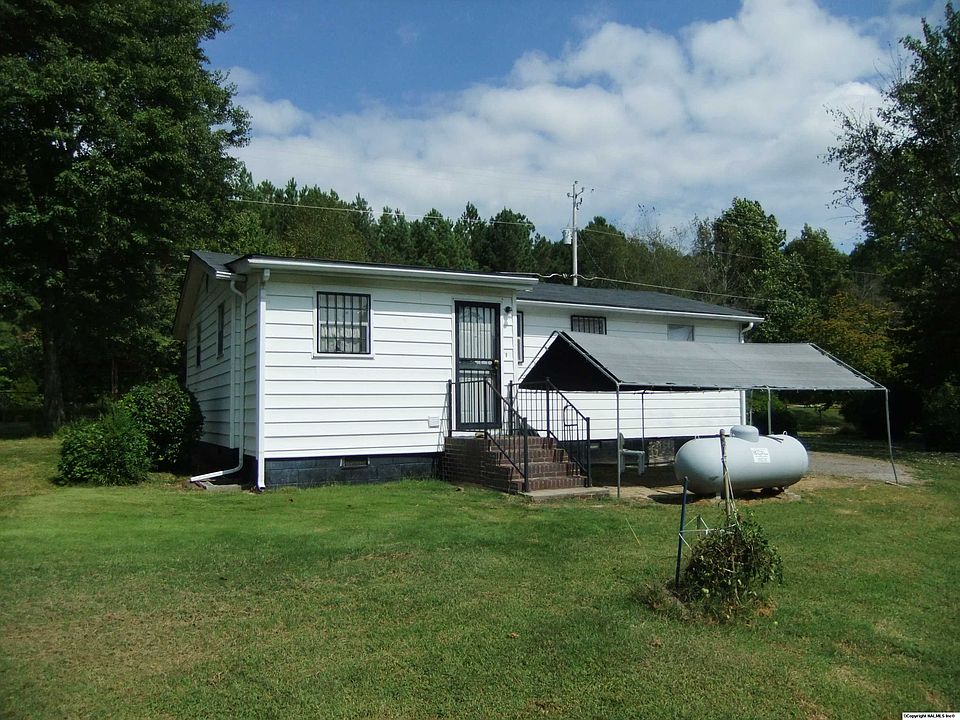 2nd image of 1548 McKee Rd