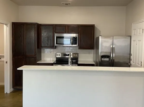 310 Lowes Blvd #A, Killeen, TX 76542