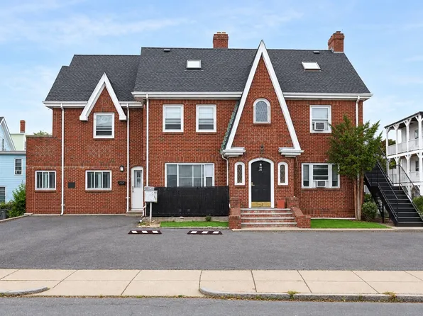 36 Saint Edward Rd #3, East Boston, MA 02128