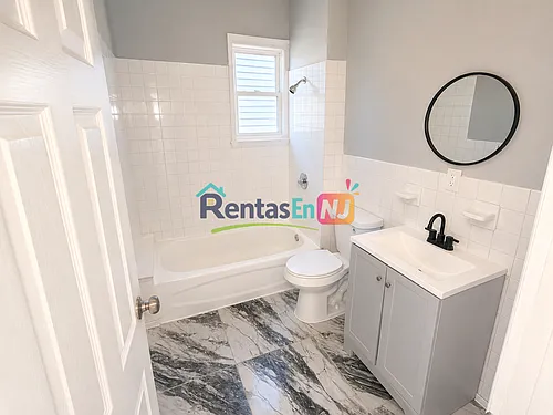 66 Hudson St #1 Photo 1