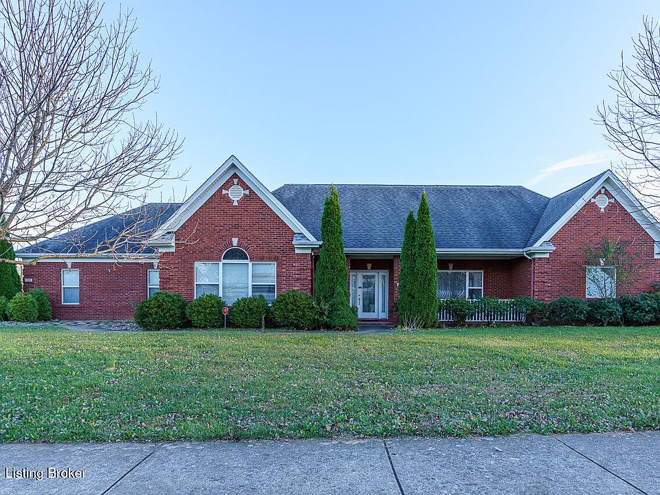 1st image of 418 Cabernet Dr