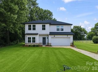 802 Patricia Ave, Harrisburg, NC 28075