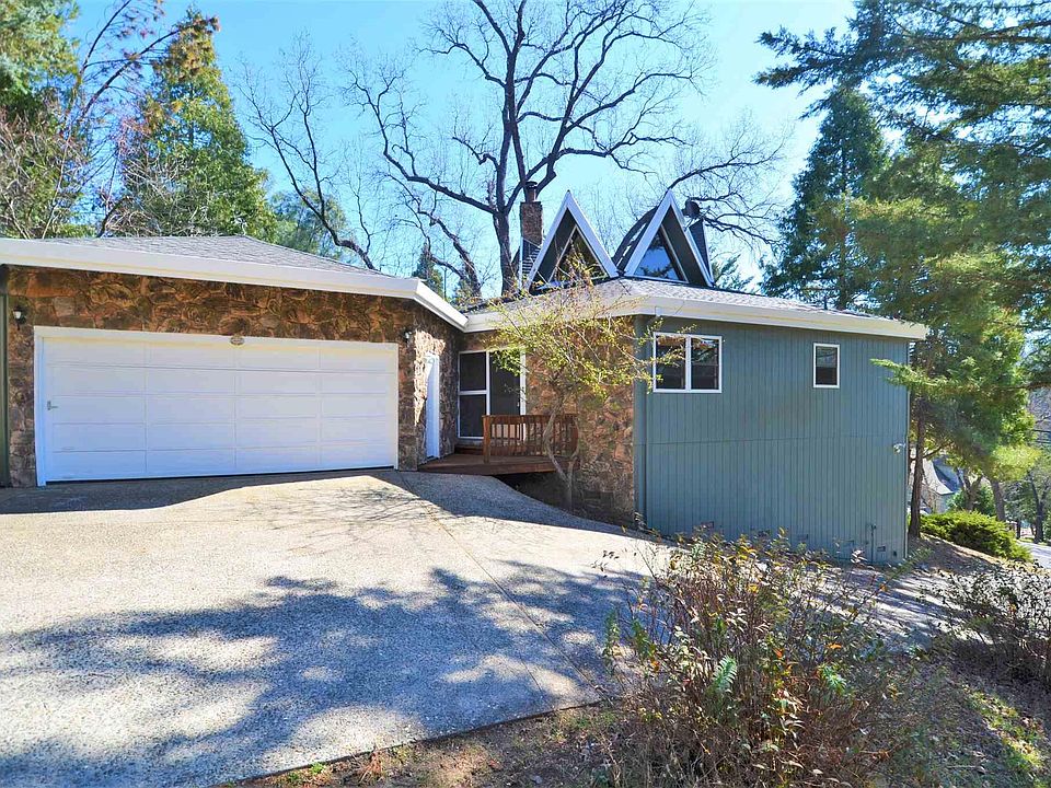 1st image of 19670 Pleasantview Dr #136