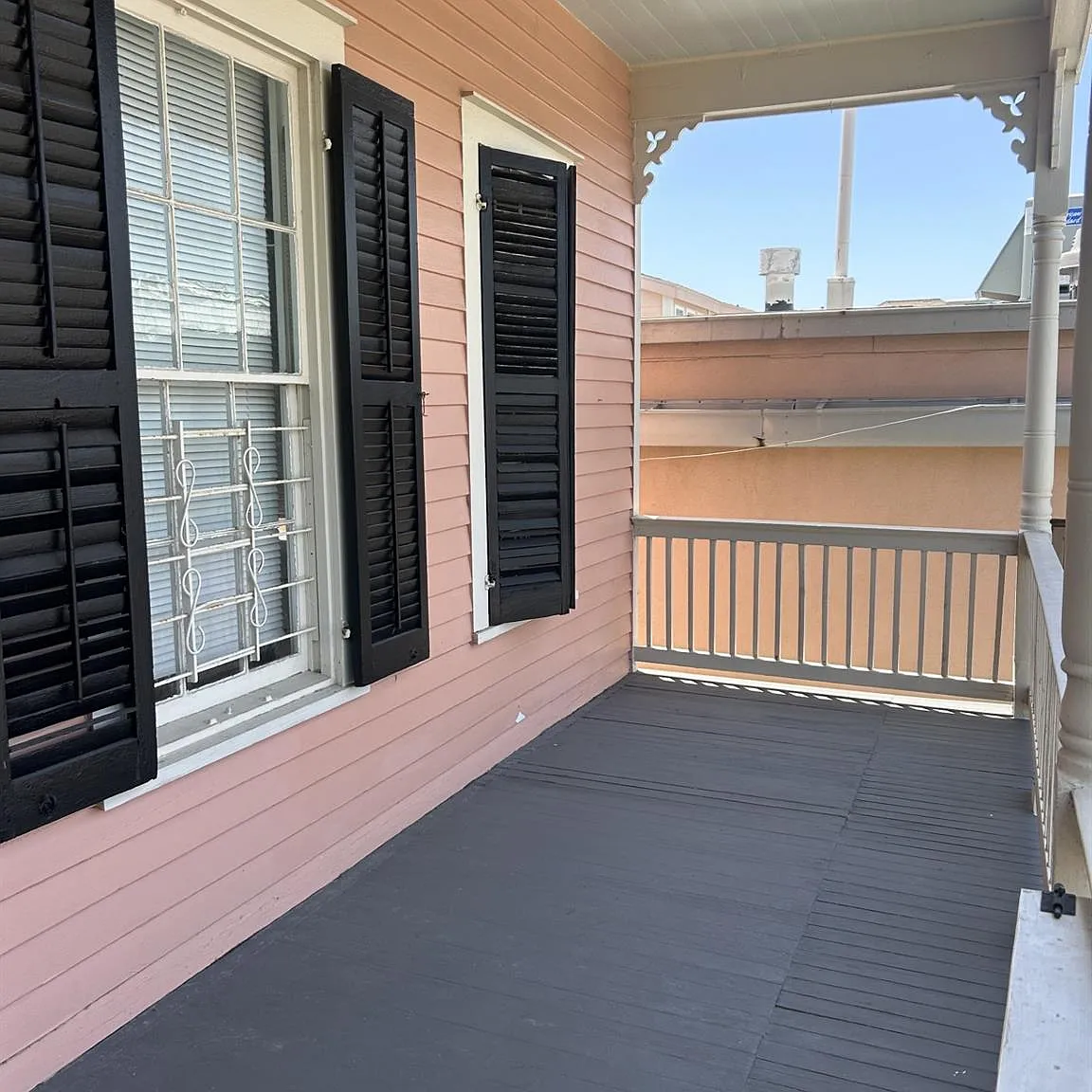 2 bed, 1.0 bath, 1239 sqft, $1,850 — Photo 3