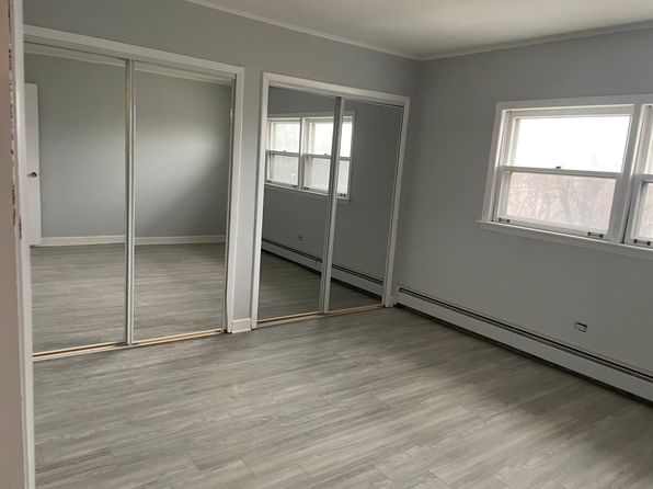 103 E Eleanor St #3C