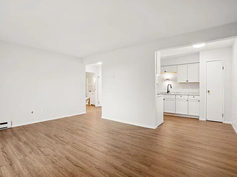 3200 Indiana St #203 — Photo 12