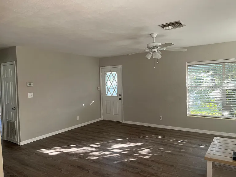 2476 Coronado Way — Photo 23