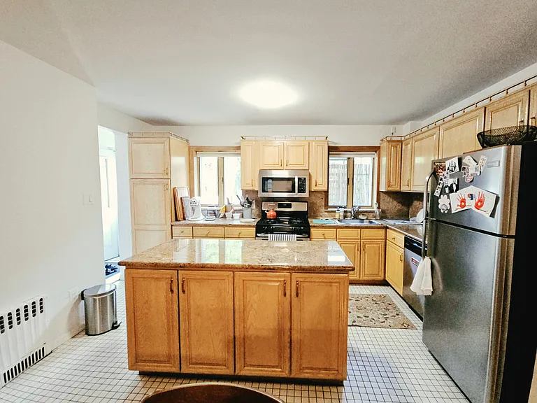159 Huntington St #GARDEN — Photo 3