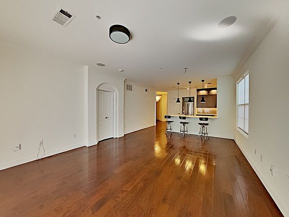 4th image of 3818 Holland Ave APT 109