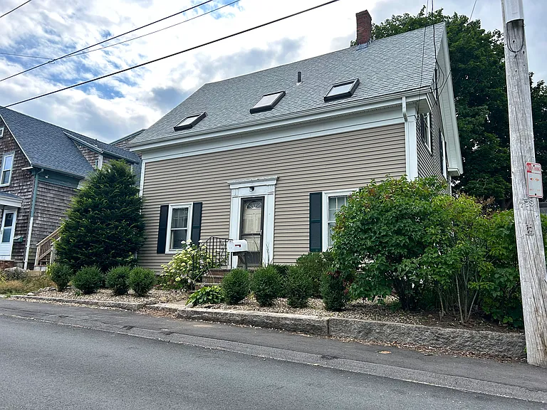 68 Perkins St — Photo 1