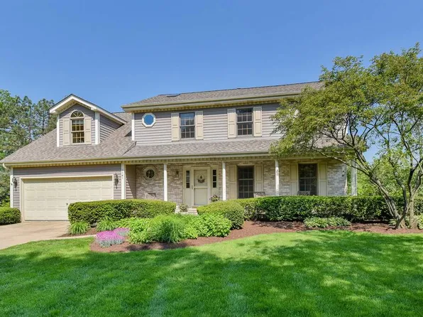 1141 Miller Ct, Batavia, IL 60510