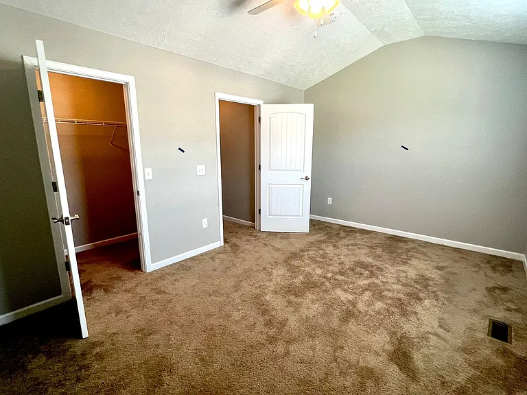 5305 Tony Lama Ln — Photo 16