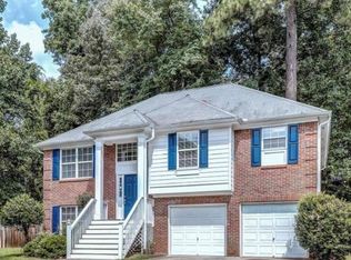 2409 Hampton Estates Dr SW, Marietta, GA 30008