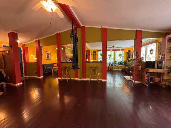 (undisclosed Address)