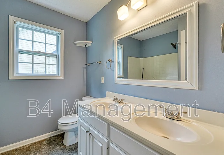 208 Cotton Creek Dr — Photo 16