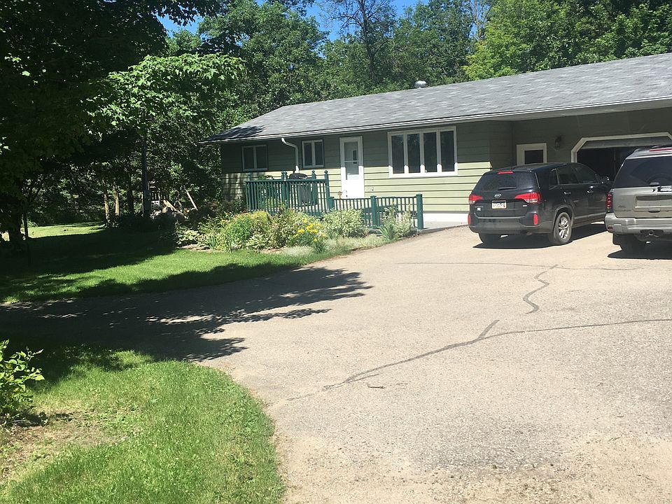 2nd image of 2948 E Shawnee Ave